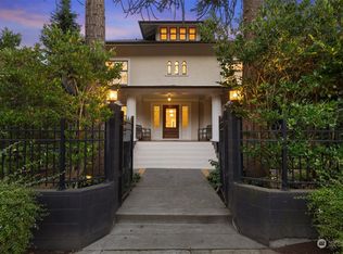 902 15th Ave E, Seattle, WA 98112