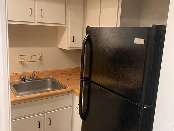 2nd image of 559 Flemming 105 Way