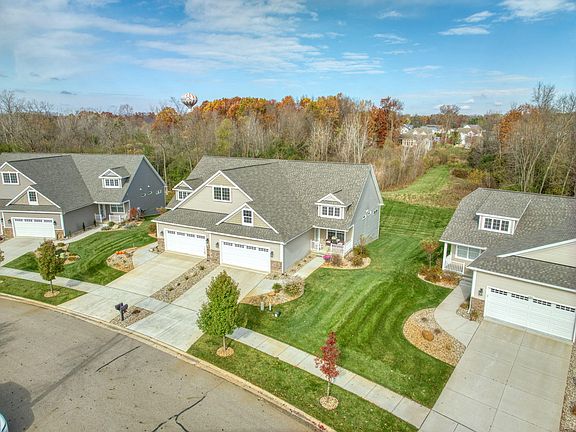4th image of 4082 Stoneridge Dr