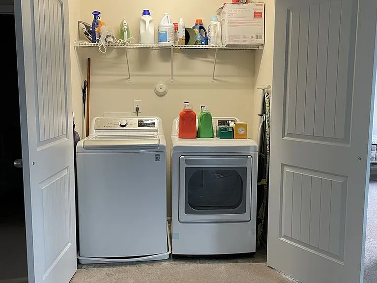 2913 Seven Kings Ct — Photo 29