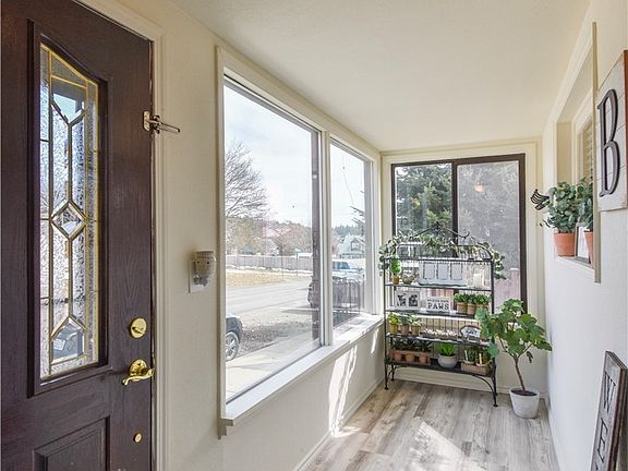 Large light filled mud room entry welcomes you into the home.