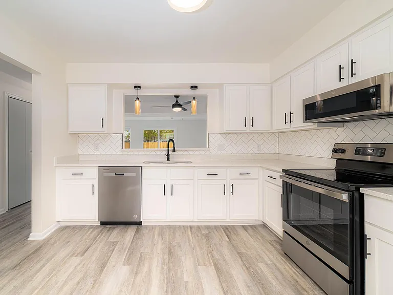 Turner Road Townhomes — Photo 27