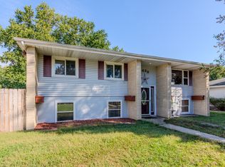 1430 Lantern Ln, Morris, IL 60450