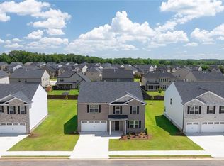 71 Weymouth Dr, Locust Grove, GA 30248