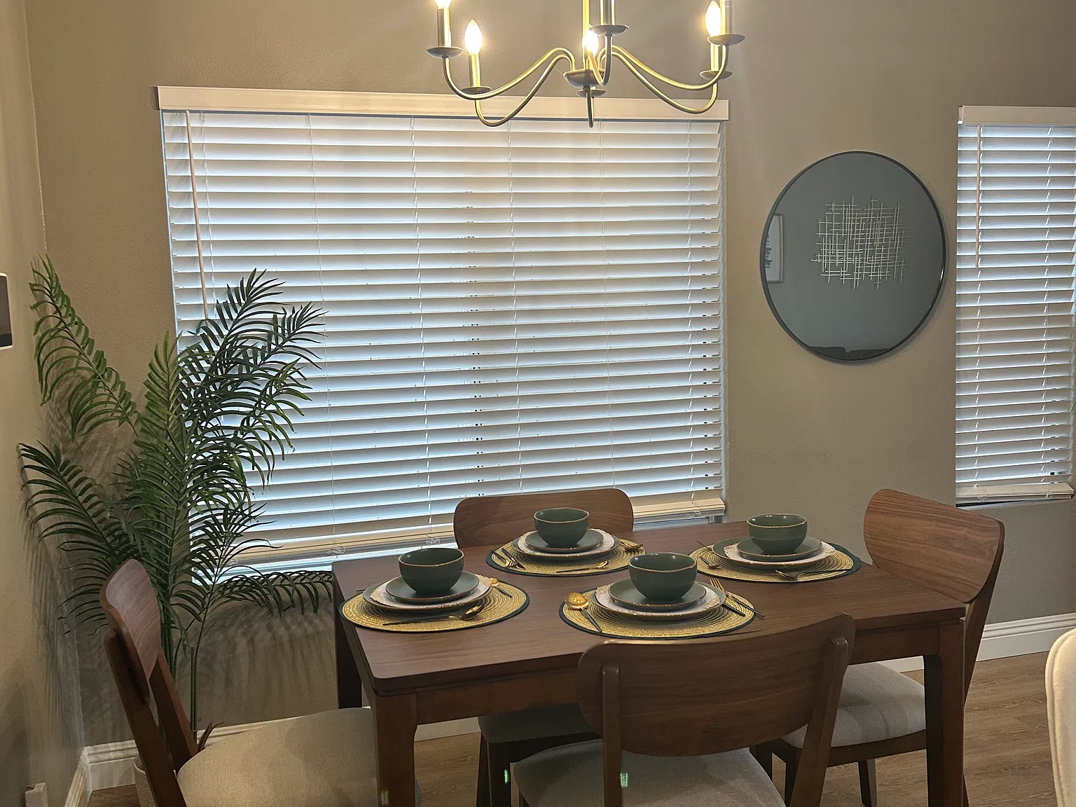3 bed, 1326 sqft, $4,000 — Photo 3