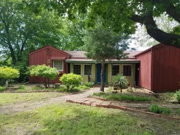 313 E Cheyenne Pl, Bartlesville, OK 74003