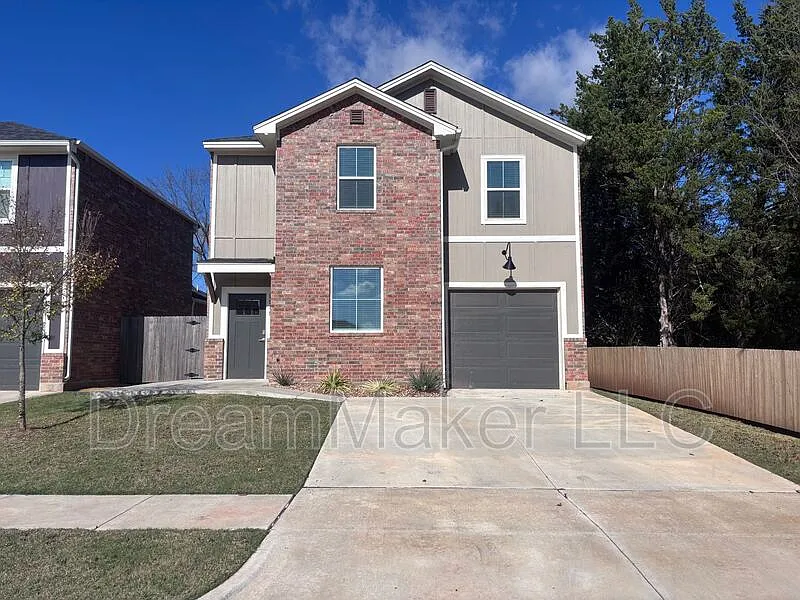 2819 Clifton Ter