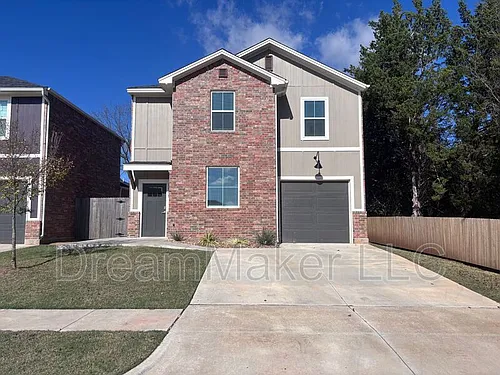 2819 Clifton Ter Photo 1