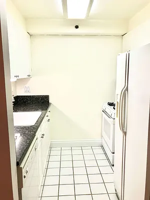 Sold by Furumoto Realty of New York City Inc | media 9
