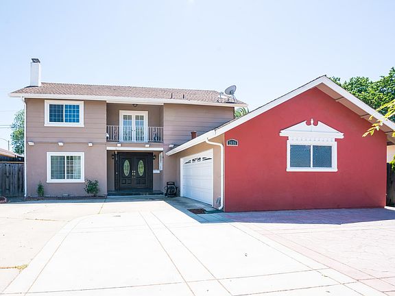 2nd image of 2676 Orinda Dr