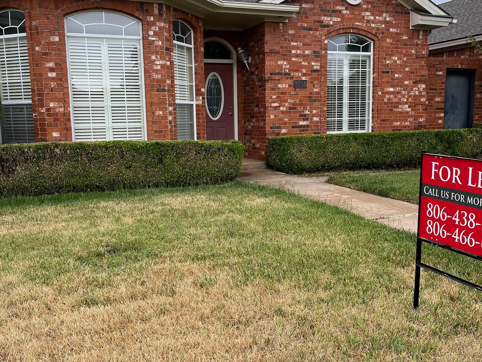 3 bed, 1818 sqft, $1,700 — Photo 2