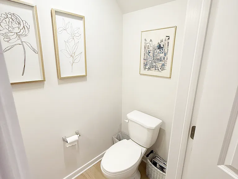 3426 Carlton St #7B — Photo 8