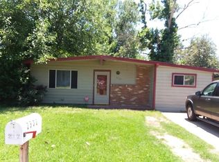 2532 Loy Lake Rd, Denison, TX 75020