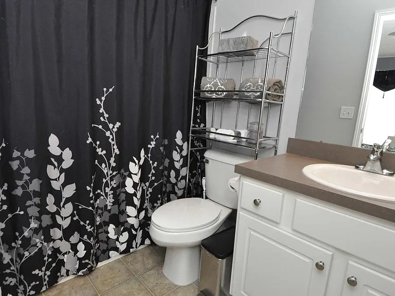5261 Berthold Pass Dr — Photo 20