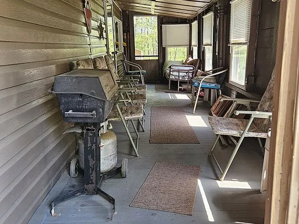 12952 Sawmill Rd, Hesston, PA 16647