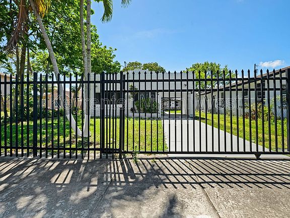 3rd image of 7772 NW 9th Ave