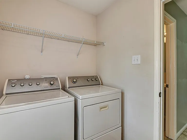 2618 Shearwater Bend Dr — Photo 33