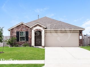 3107 Specklebelly Dr, Baytown, TX 77521