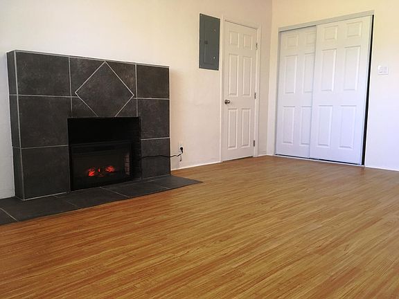 4th image of 2248 Matthew Ave NW #S
