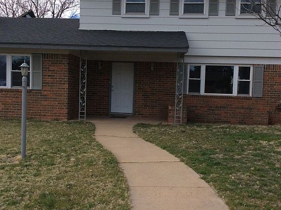 2nd image of 2400 Sharondale Dr
