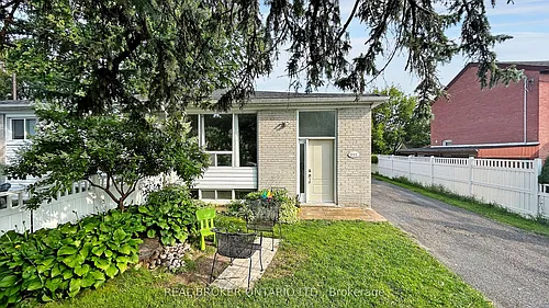 351 Taylor Mills Dr N Photo 1