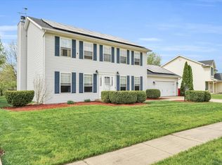 1907 Oak Park Dr, Champaign, IL