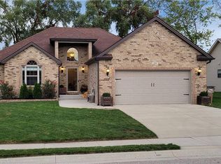 4364 Westminster Pl, Columbus, IN