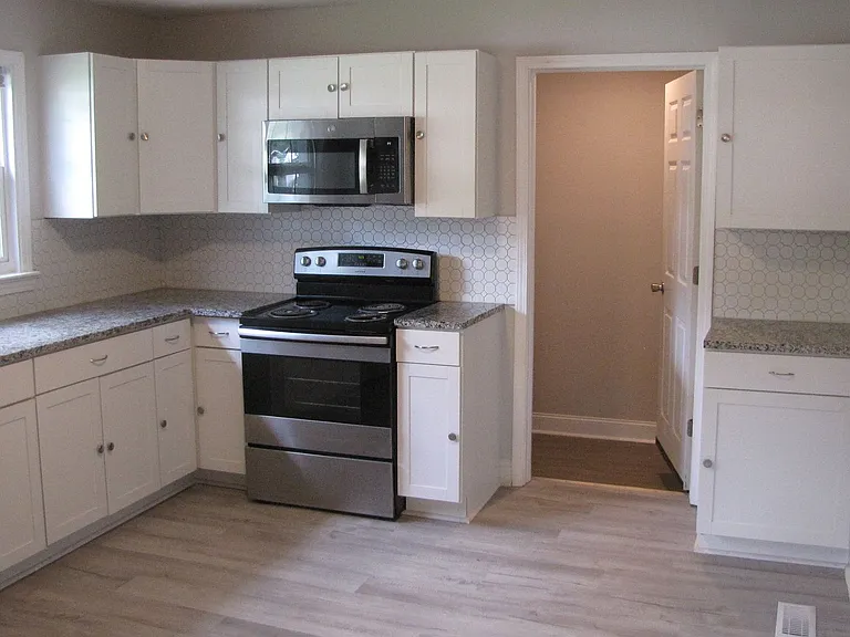 1505 Cook St — Photo 7