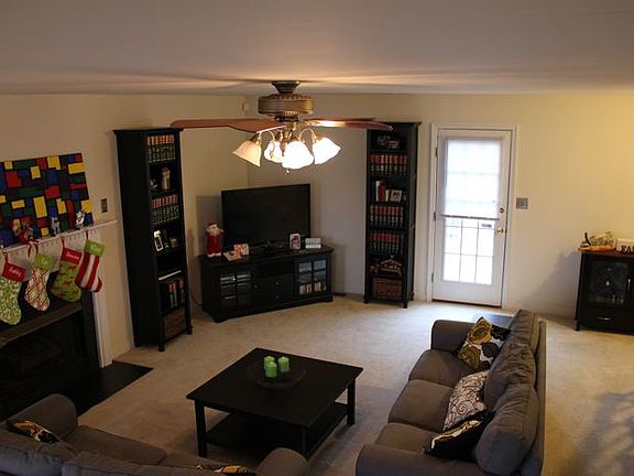 3rd image of 15806 Maritime Ct