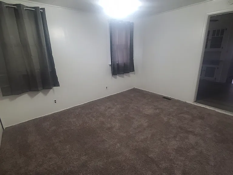 6035 Arthur Ave — Photo 13