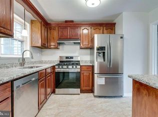 6912 Ben Franklin Rd, Springfield, VA 22150