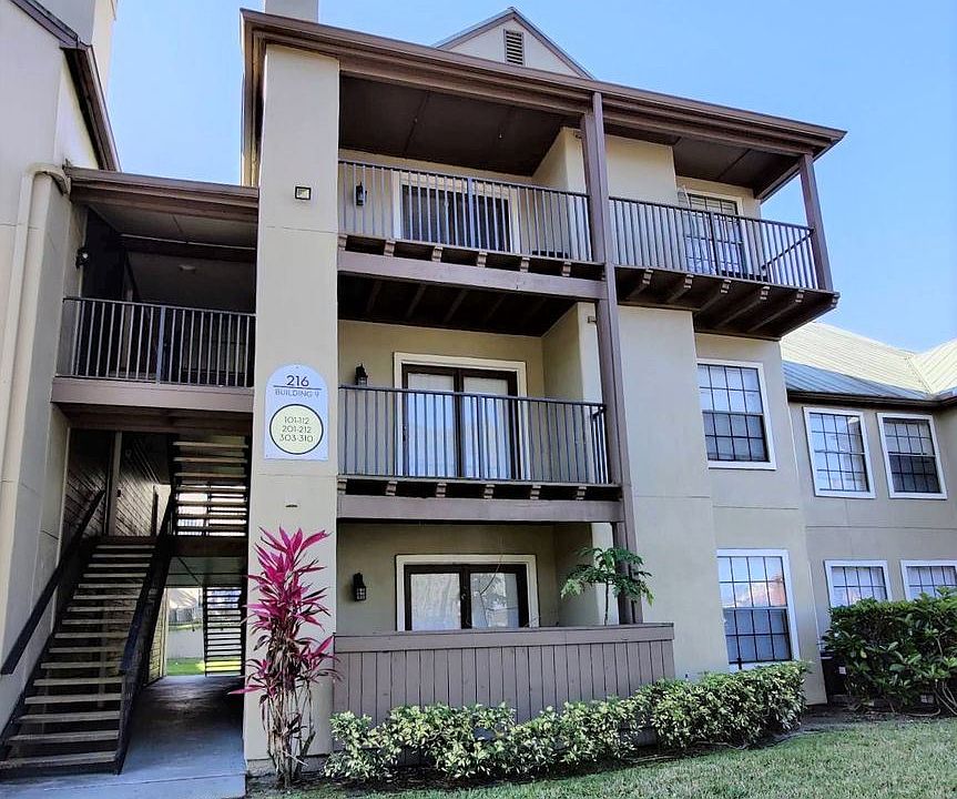 1st image of 216 Afton Sq Unit 203