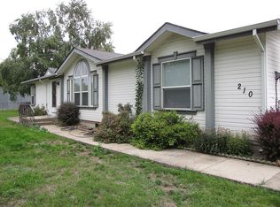 210 Ruckman Ave, Imbler, OR 97841