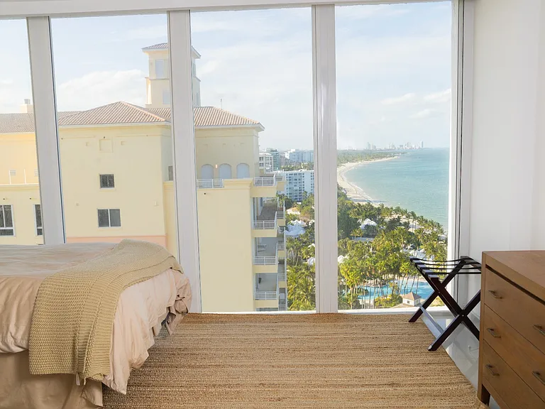 881 Ocean Dr #18H — Photo 22