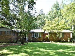 150 Roman Cir, Greenwood, SC 29649