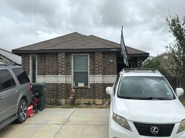 3902 Jose De La Paz Rd, Laredo, TX 78046