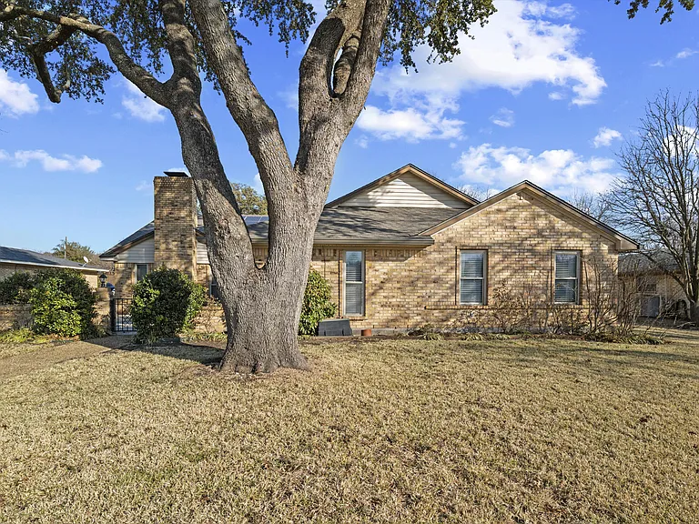 322 N Greenstone Ln — Photo 51