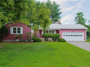 76 Grissom Dr, West Hartford, CT 06110