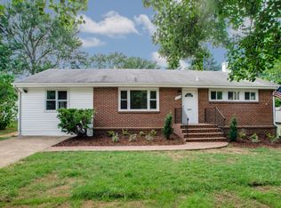 6118 The Pkwy, Alexandria, VA 22310