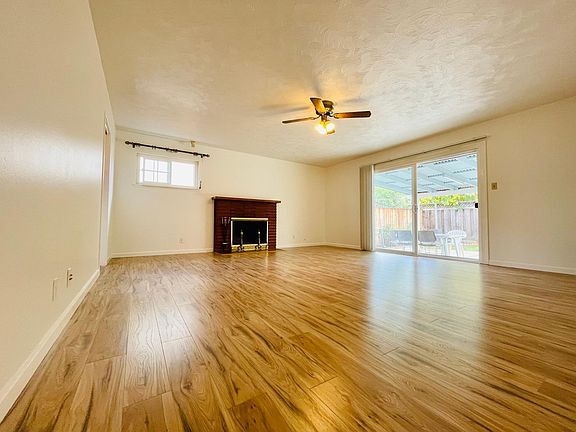 2nd image of 3450 Bella Vista Ave