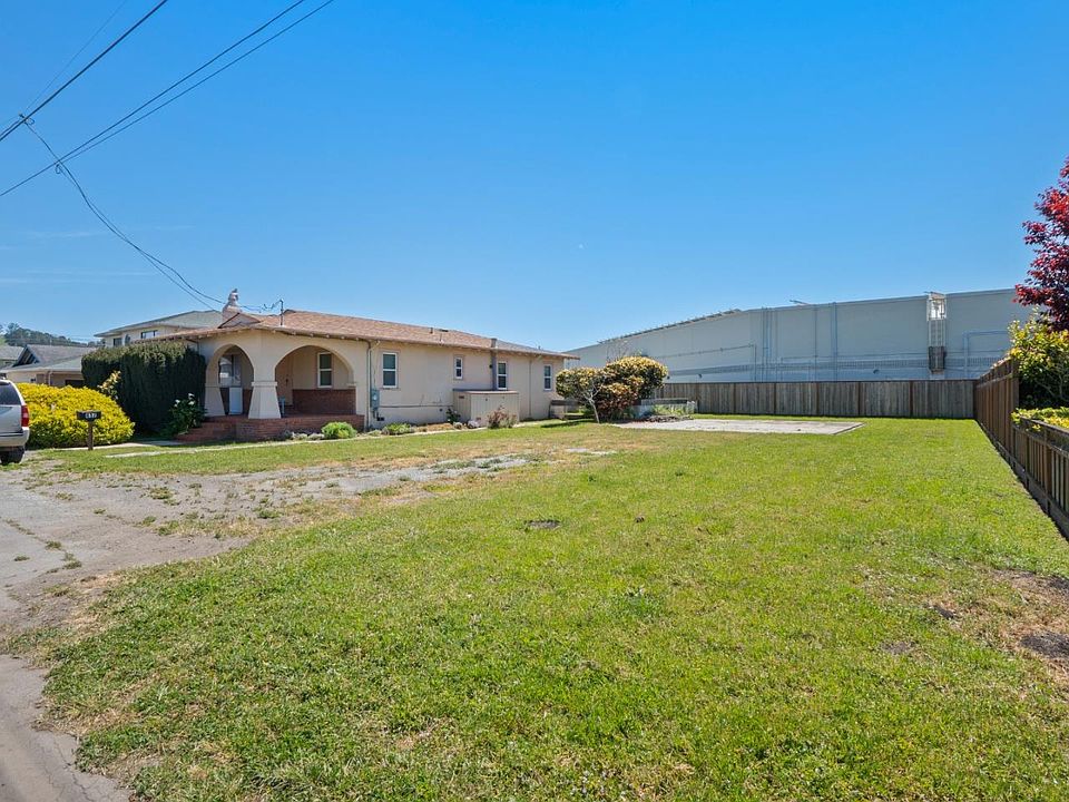 1st image of 411 Belleville Blvd