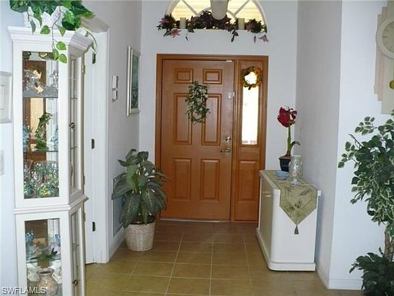 4th image of 9243 Palm Island Cir