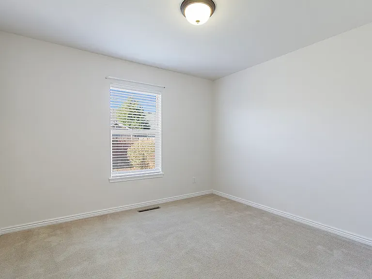 2530 Paintbrush Dr — Photo 26