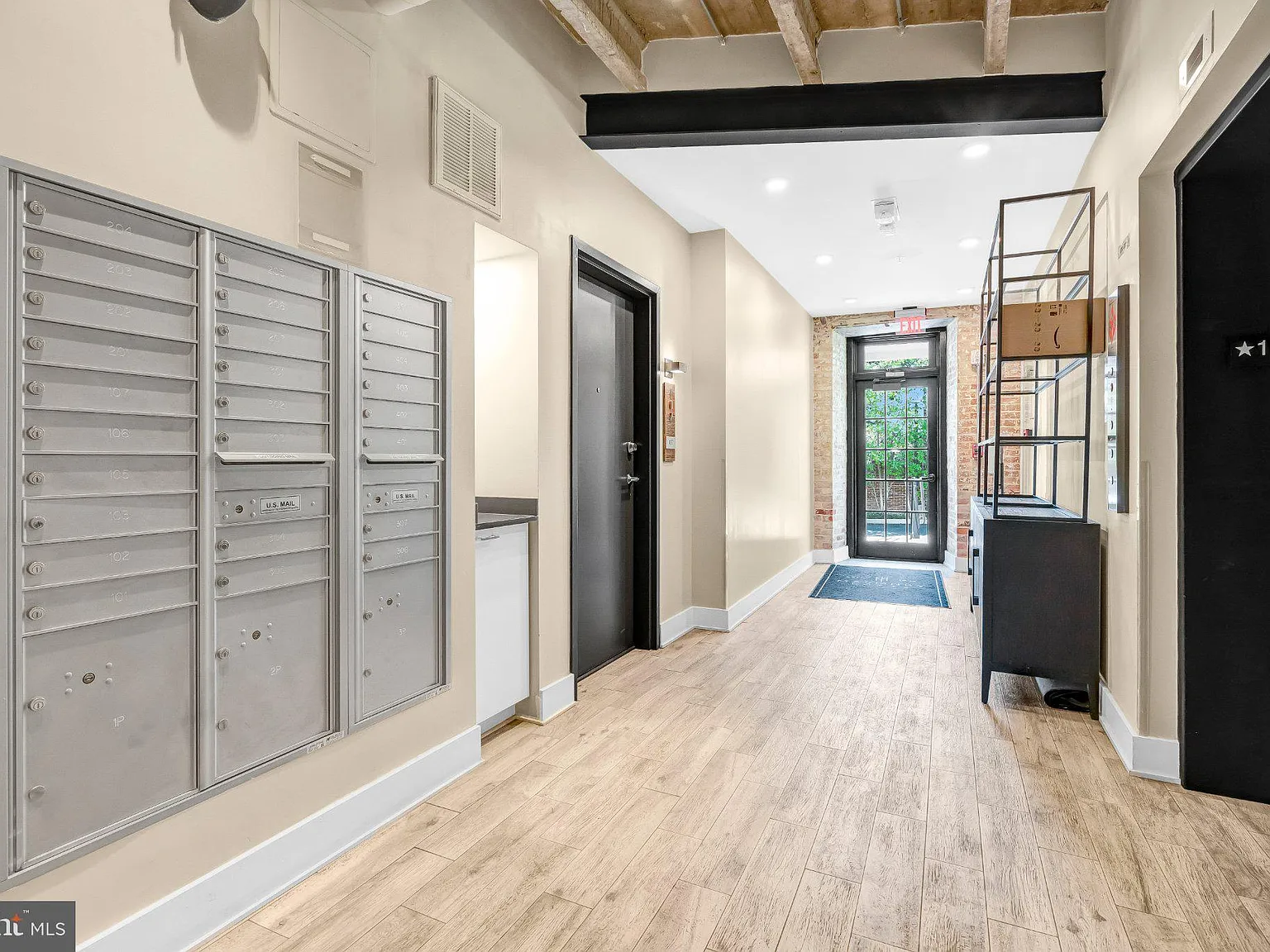 Masonry Lofts — Photo 4