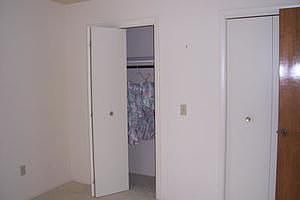 5th image of 6145 Beechwood Dr #1