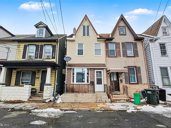 2nd image of 321 E Weidman St