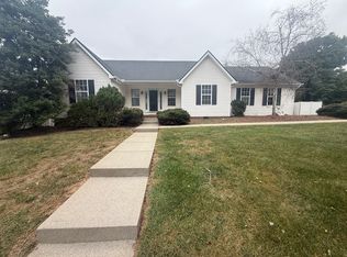 1145 Wyndham Hills Dr, Lexington, KY 40514
