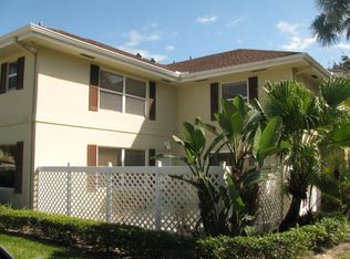 34 Clinton Ct APT D, Royal Palm Beach, FL 33411