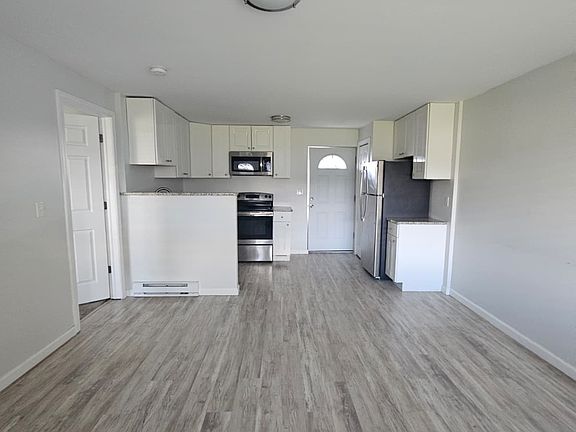 2nd image of 125 Cosey Beach Ave #3A