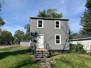 3002 Latham St, Rockford, IL 61103